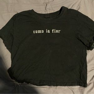 Selena Como La Flor Vibe N’ Crop Top